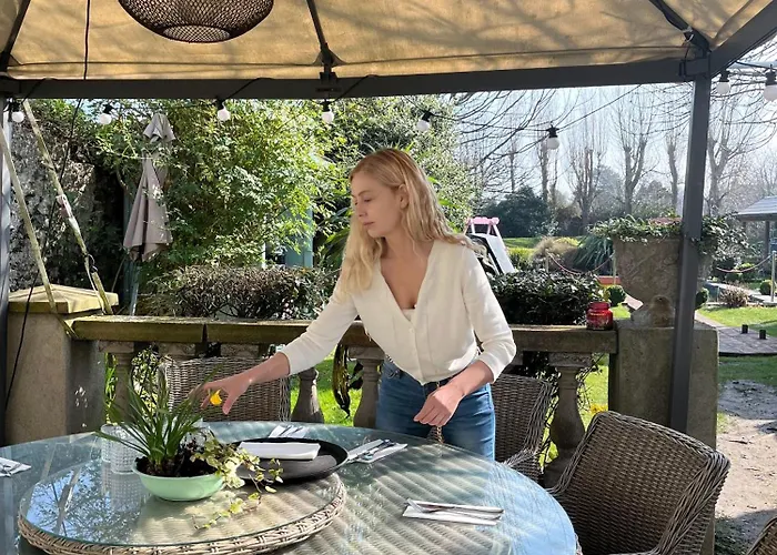 Bedford House & Hall